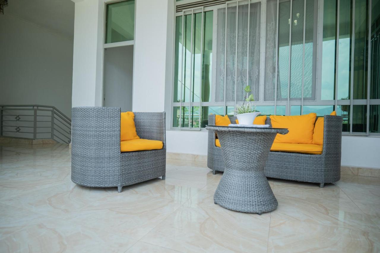 The City Block Apartment Bujumbura Exteriör bild