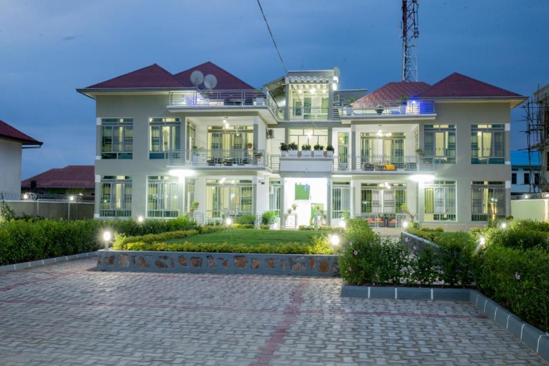 The City Block Apartment Bujumbura Exteriör bild